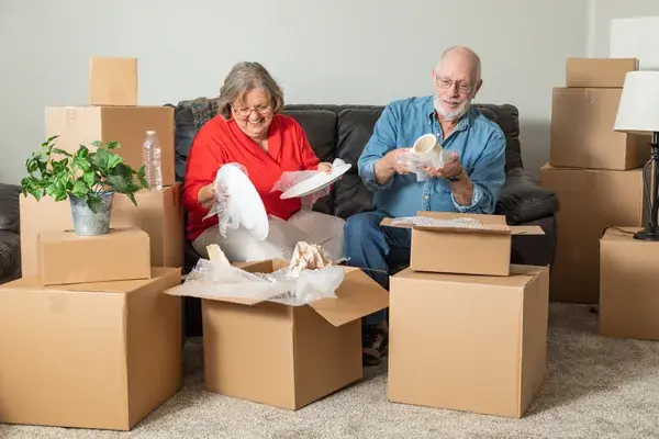 What Happens to Dad's Belongings When Moving to Assisted Living?